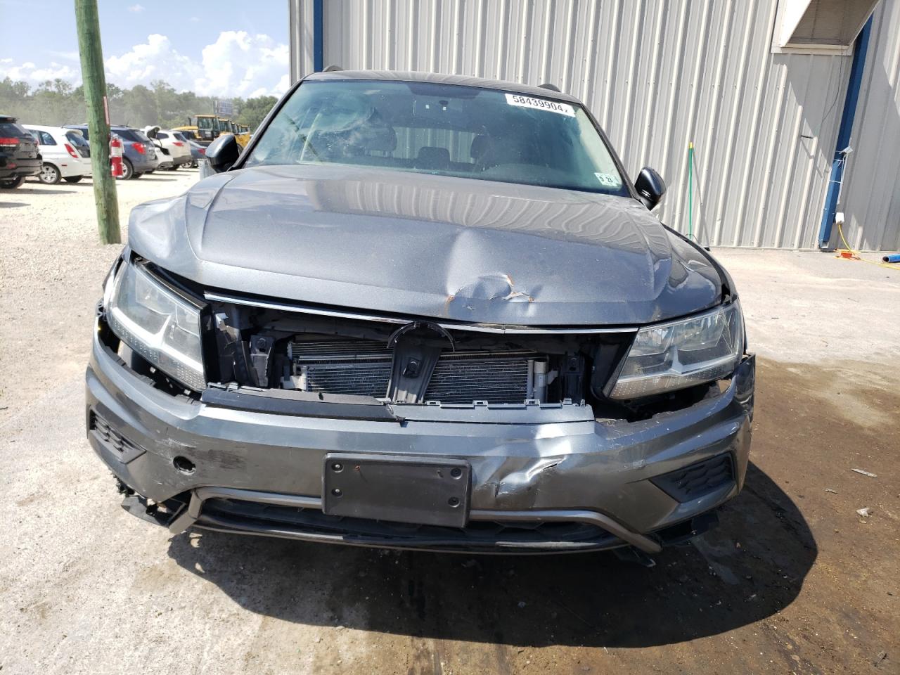 3VV0B7AX2JM132644 2018 Volkswagen Tiguan S