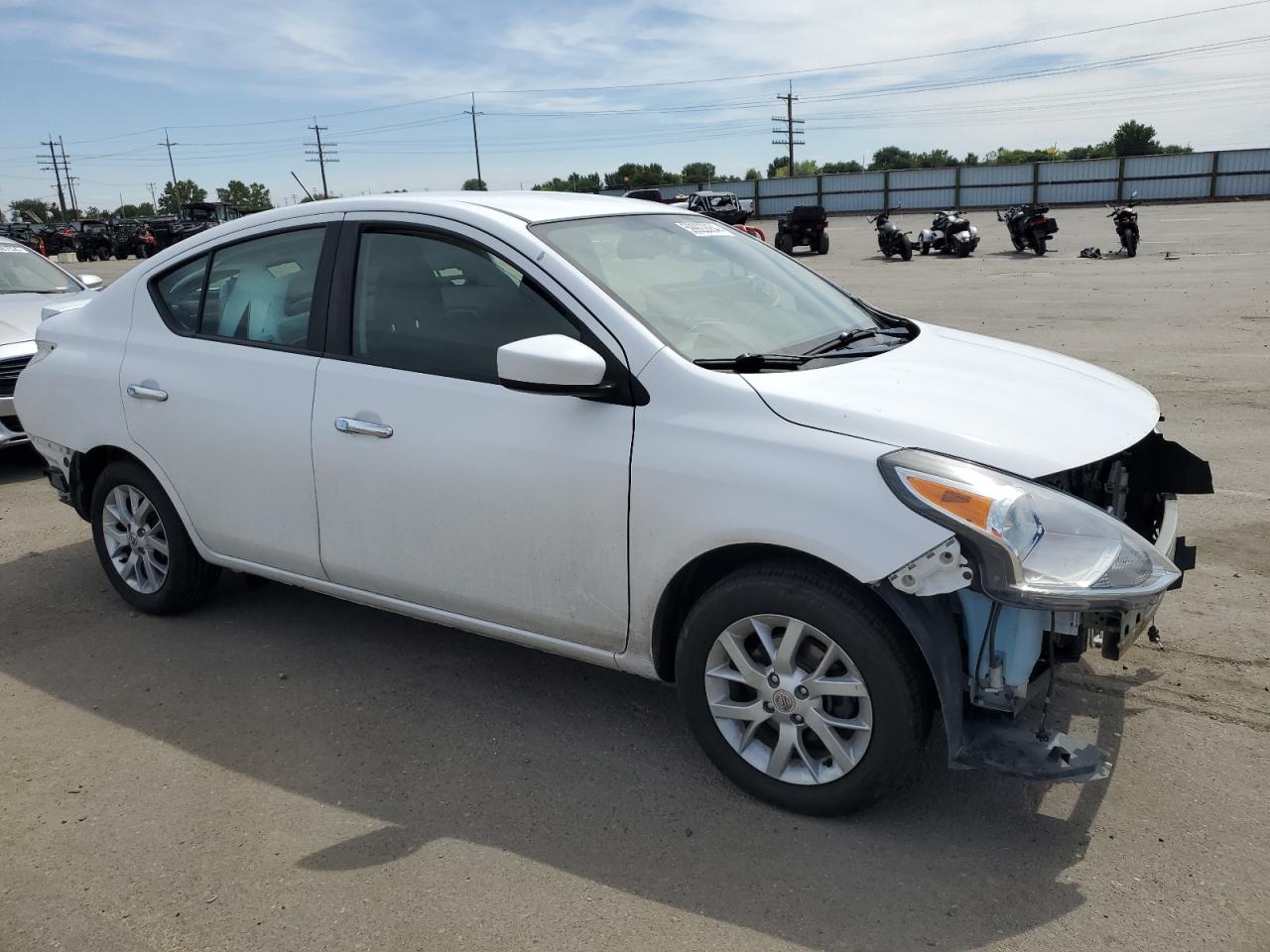 2018 Nissan Versa S vin: 3N1CN7AP4JL868805