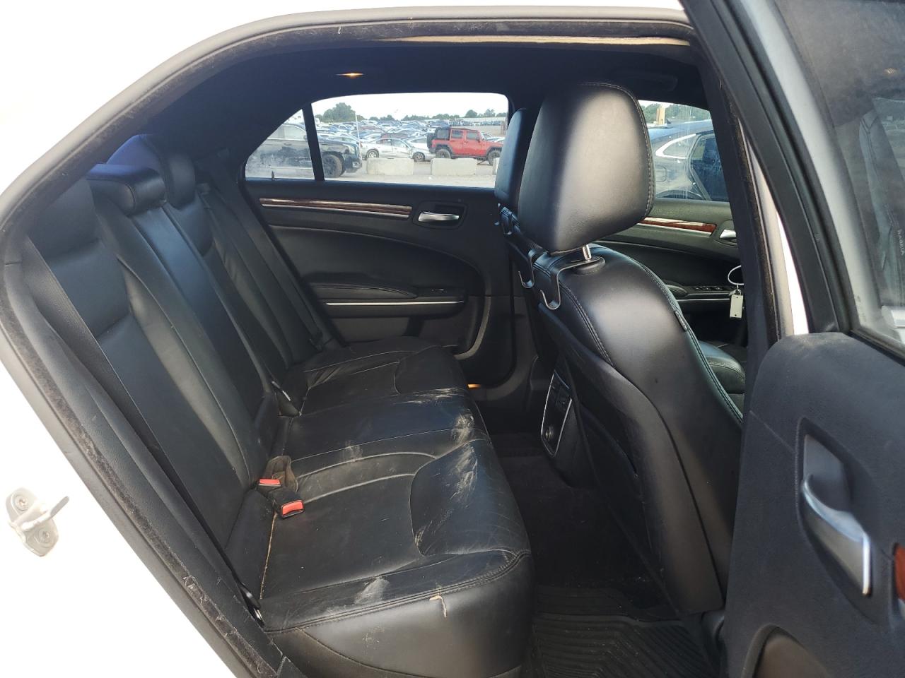 2C3CCAAG3DH732537 2013 Chrysler 300