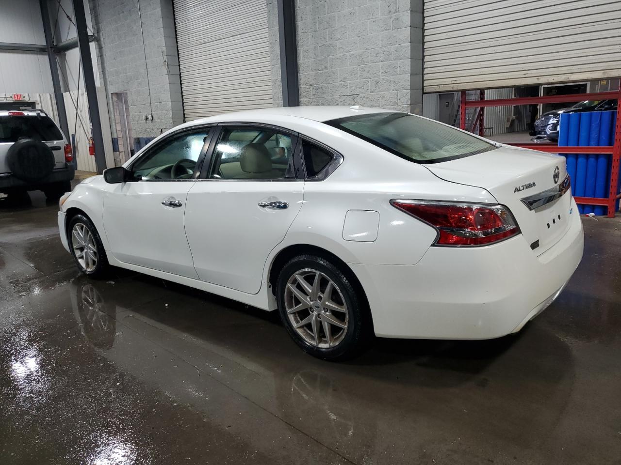 1N4AL3AP2EN256066 2014 Nissan Altima 2.5