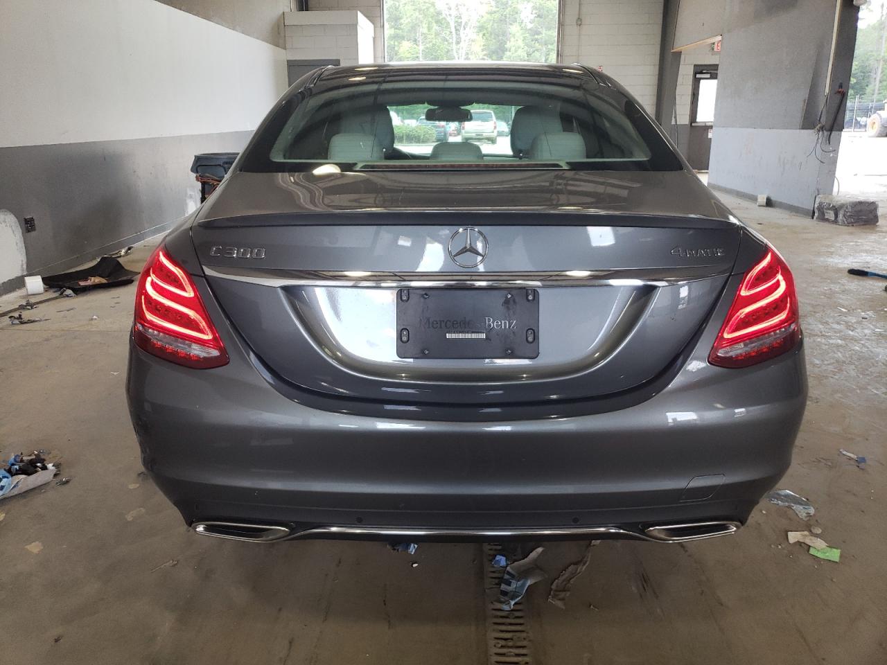 55SWF4KB6JU260189 2018 Mercedes-Benz C 300 4Matic