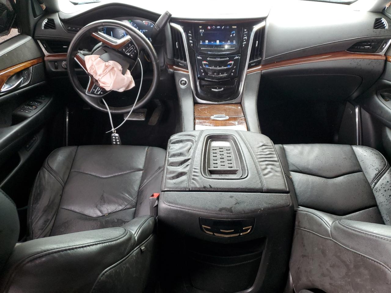 1GYS3BKJXGR304101 2016 Cadillac Escalade Luxury