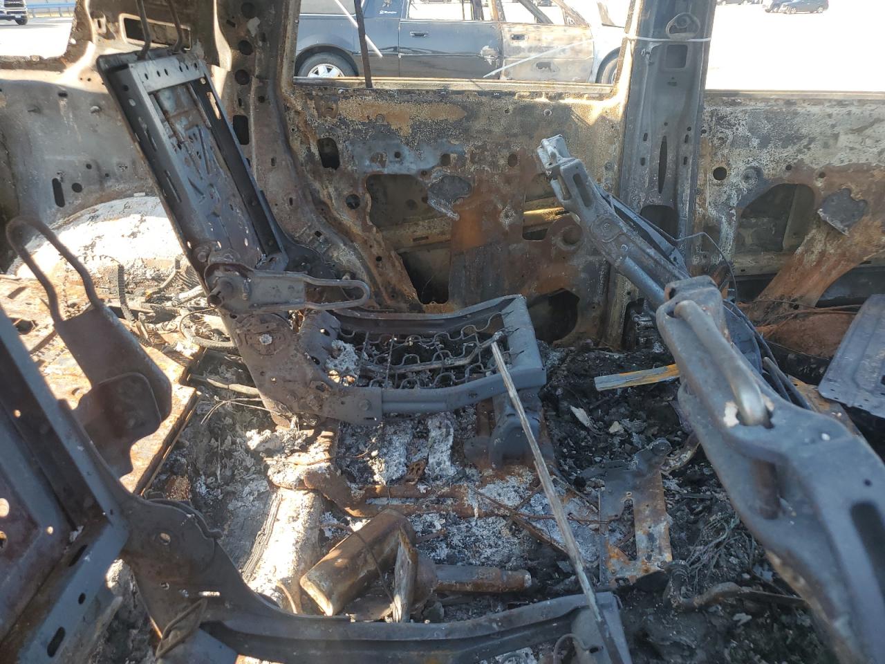 1GNSCBKC4HR151909 2017 Chevrolet Tahoe C1500 Lt