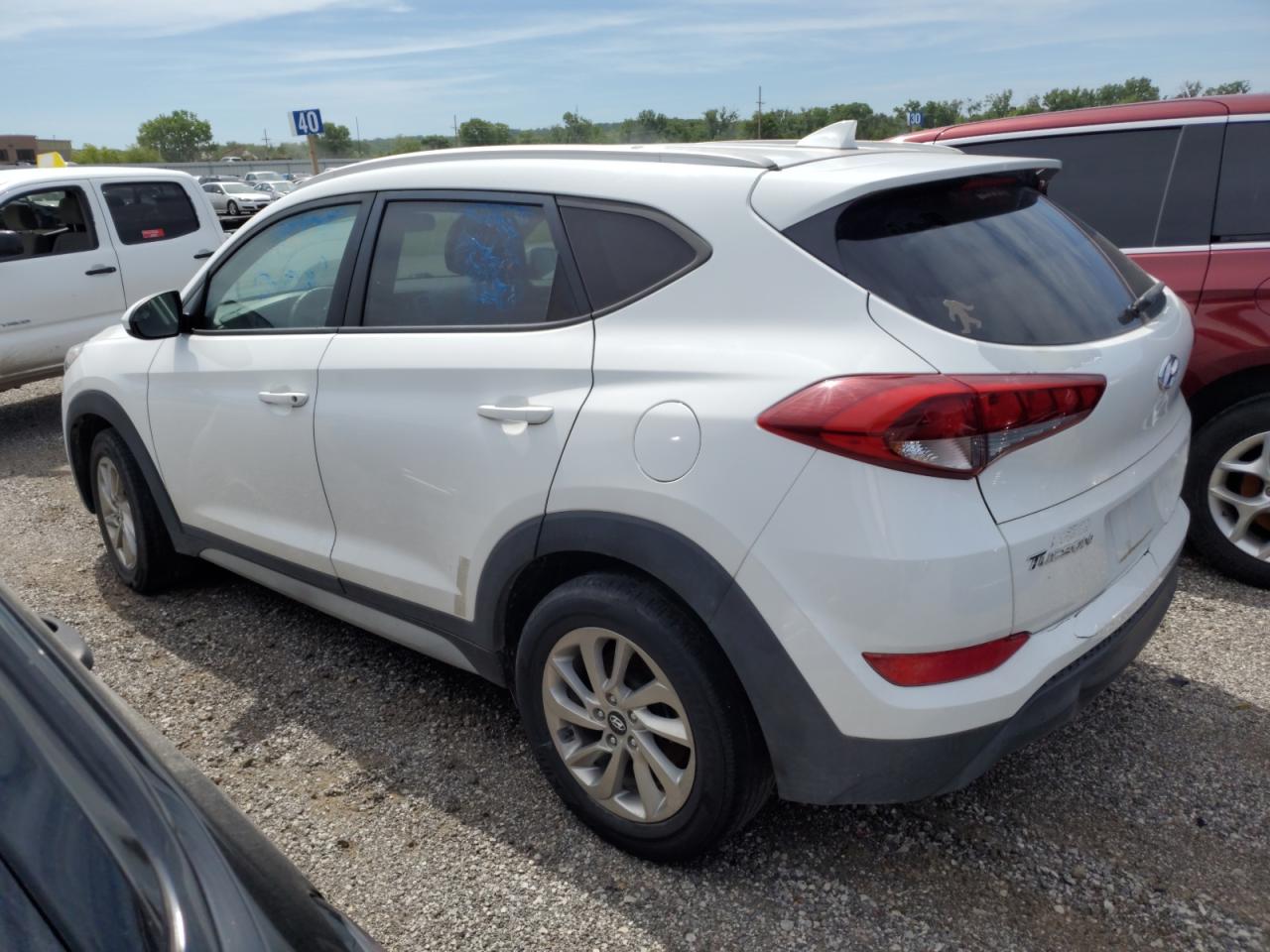 2018 Hyundai Tucson Sel vin: KM8J33A41JU656079