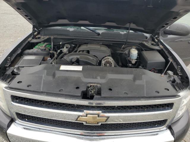 2010 Chevrolet Silverado - Image 11