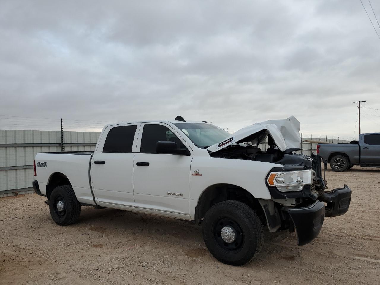 3C6UR5DL0NG145168 2022 Ram 2500 Big Horn/Lone Star