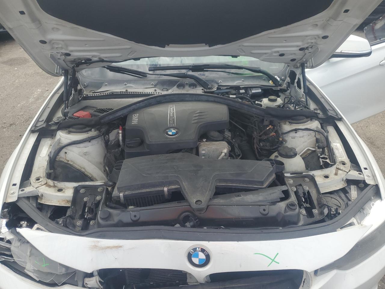 WBA3B5G57DNS04225 2013 BMW 328 Xi Sulev