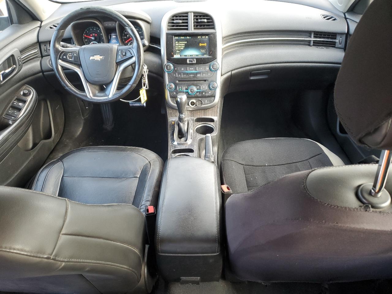 1G11D5SL3FF233592 2015 Chevrolet Malibu 2Lt