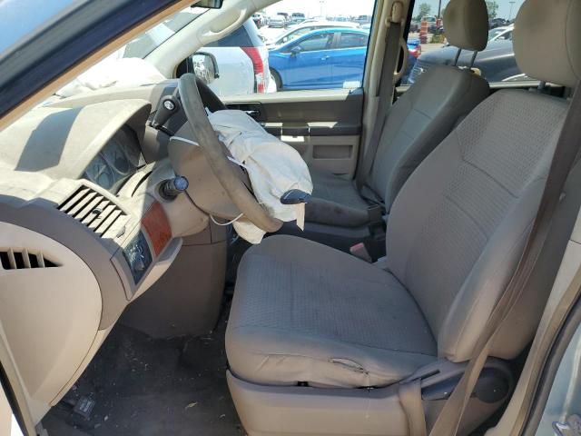 2009 Chrysler Town & Country Lx VIN: 2A8HR44E49R527198 Lot: 58722004