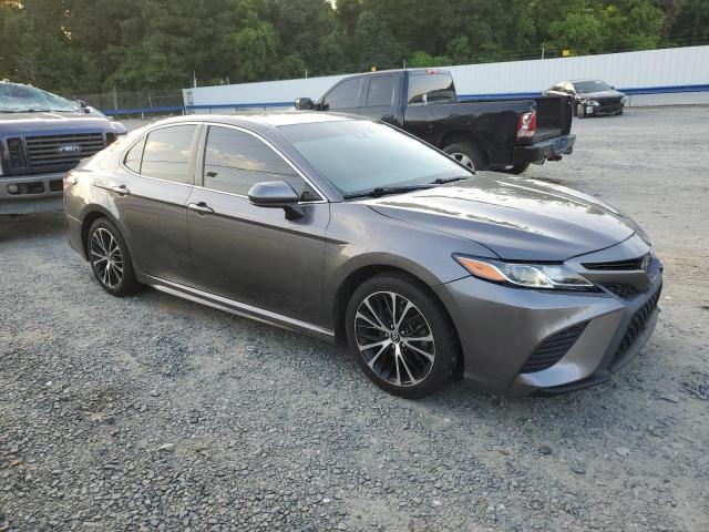 VIN 4T1B11HK5KU718586 2019 Toyota Camry, L no.4