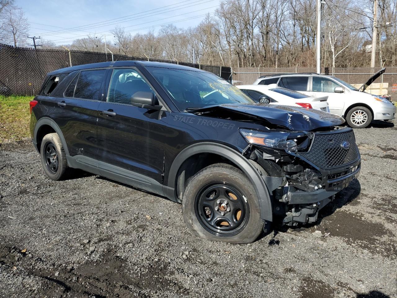 2021 Ford Explorer Police Interceptor vin: 1FM5K8AB4MGC38747