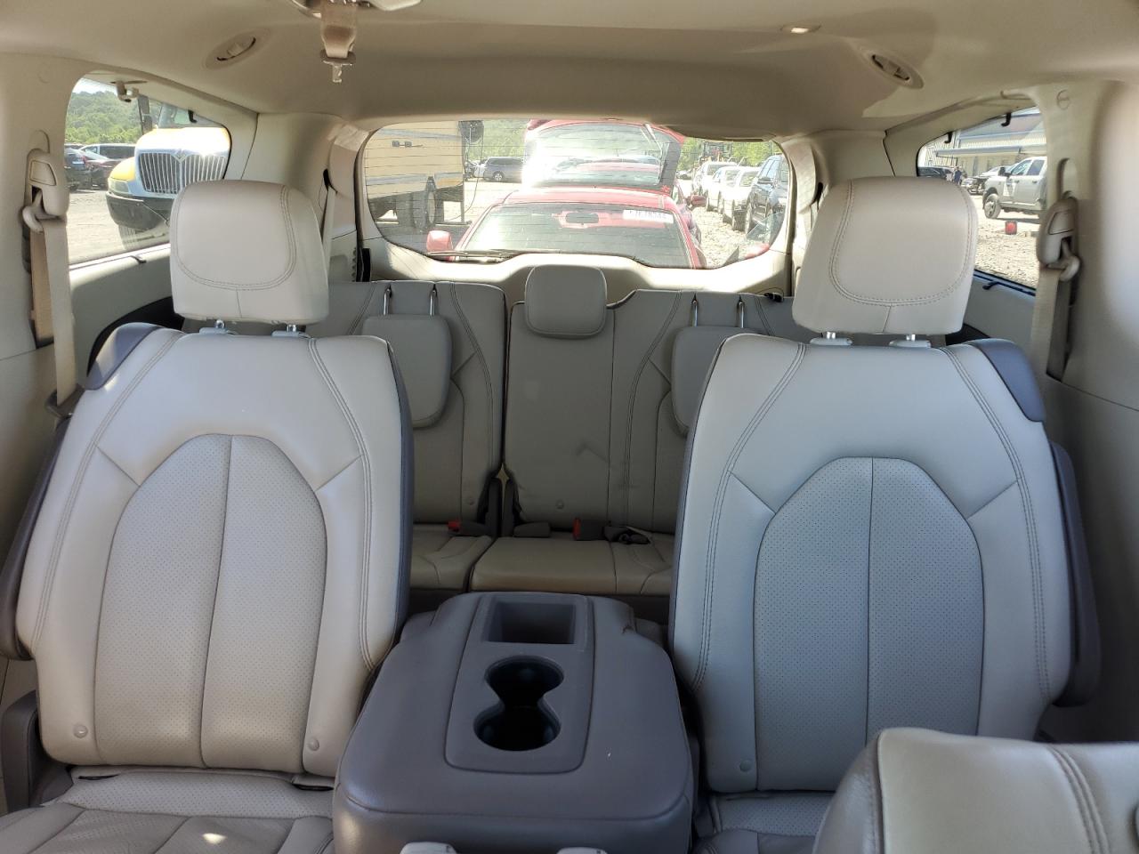 2C4RC1BG3JR246532 2018 Chrysler Pacifica Touring L