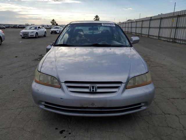 1HGCG16592A012311 2002 Honda Accord Ex