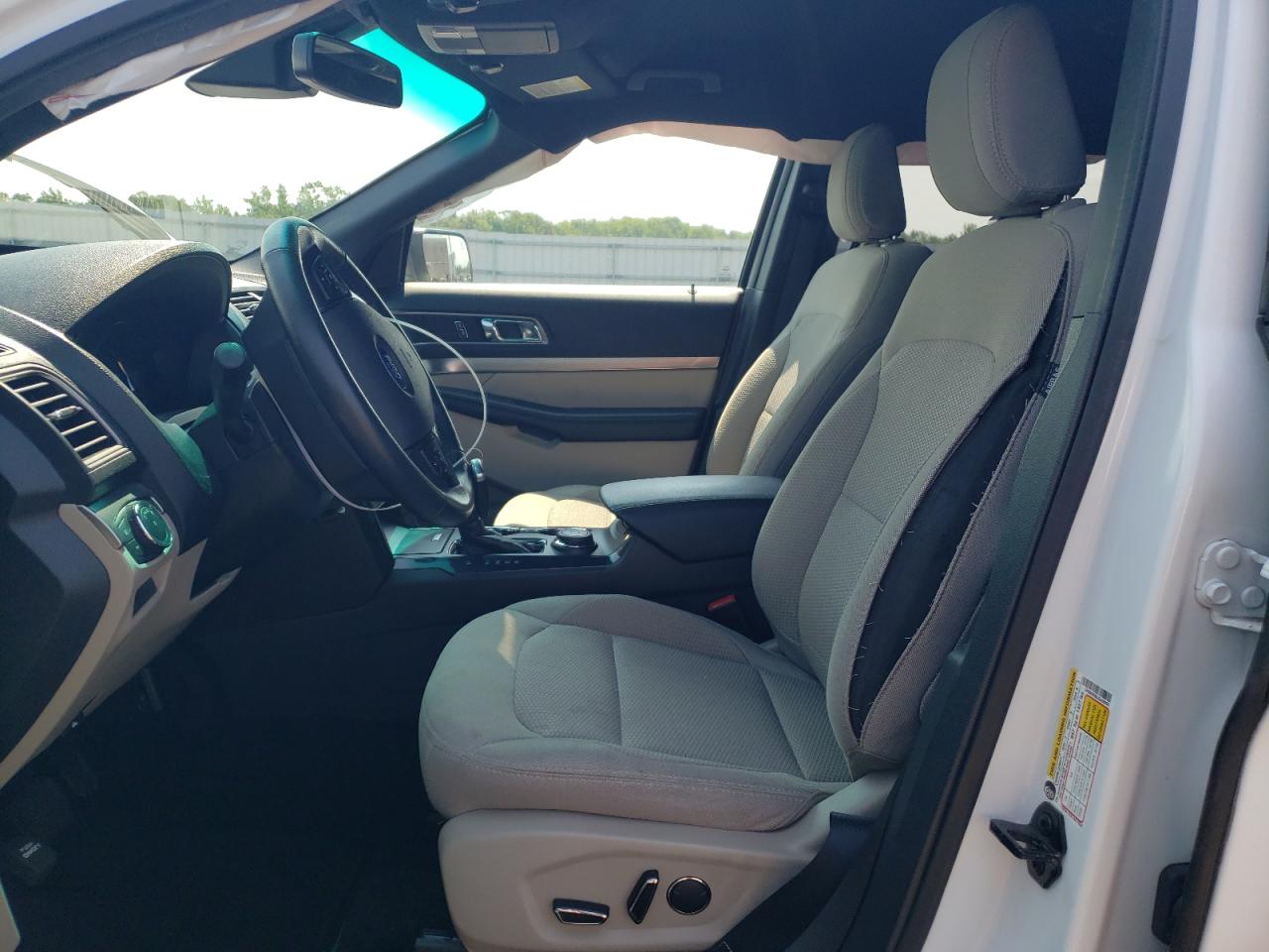 1FM5K8D83JGA59000 2018 Ford Explorer Xlt