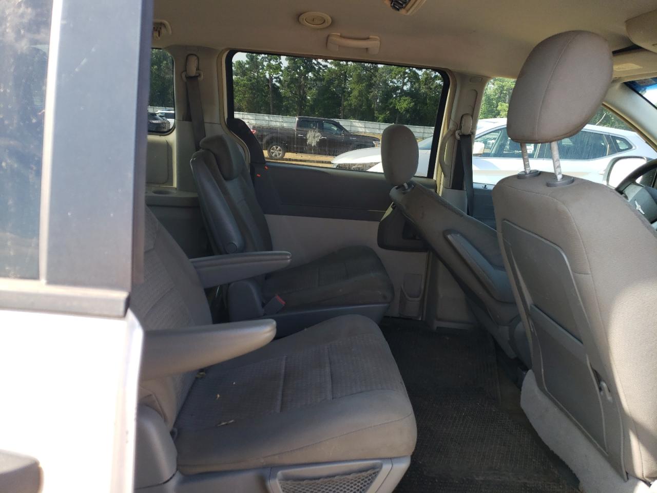 2A8HR44H08R782116 2008 Chrysler Town & Country Lx