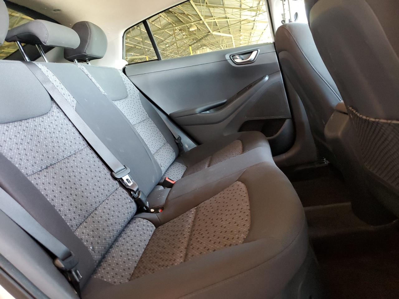 KMHC65LC8KU140089 2019 Hyundai Ioniq Blue