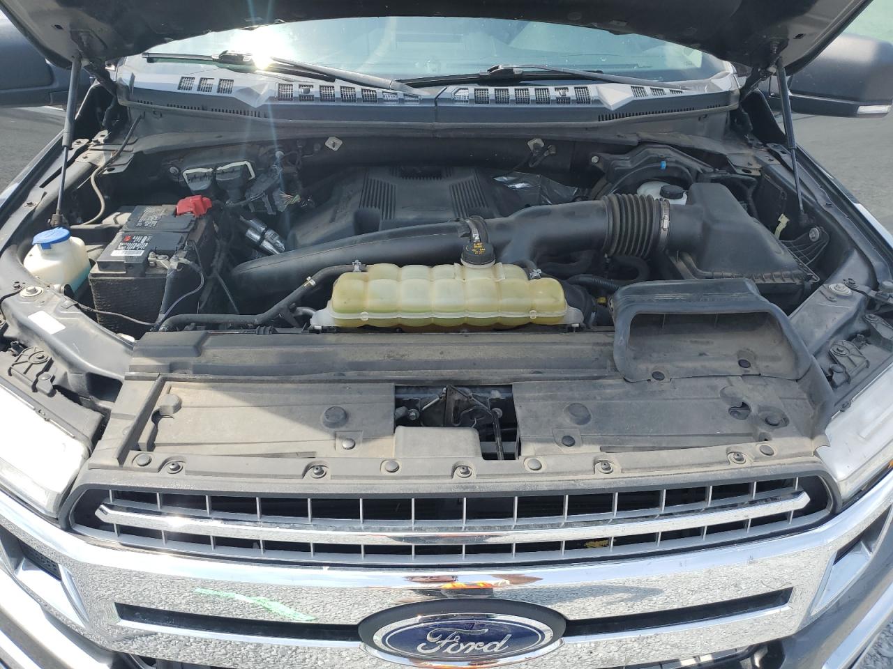 1FTEW1E43KFC75948 2019 Ford F150 Supercrew