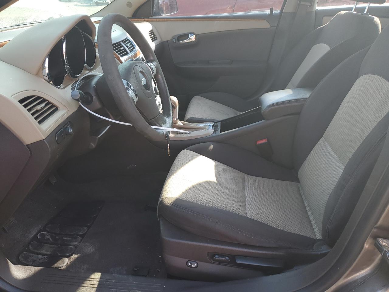 1G1ZC5E03CF157911 2012 Chevrolet Malibu 1Lt