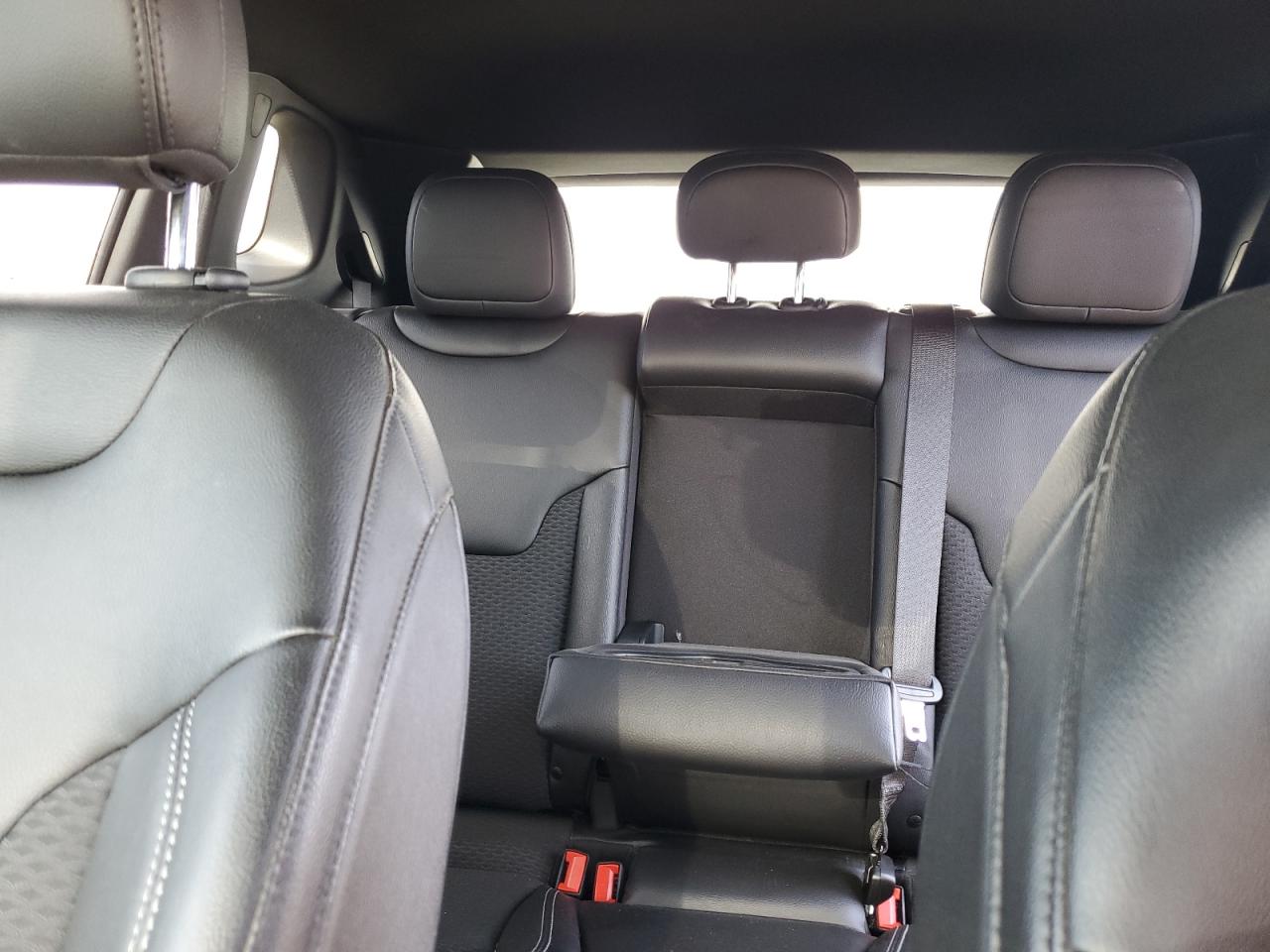 3C4NJDBN8PT566360 2023 Jeep Compass Latitude