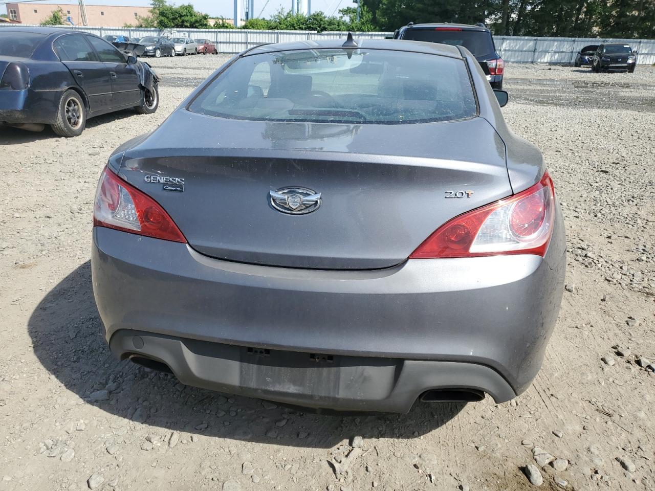 2012 Hyundai Genesis Coupe 2.0T vin: KMHHT6KD7CU068236