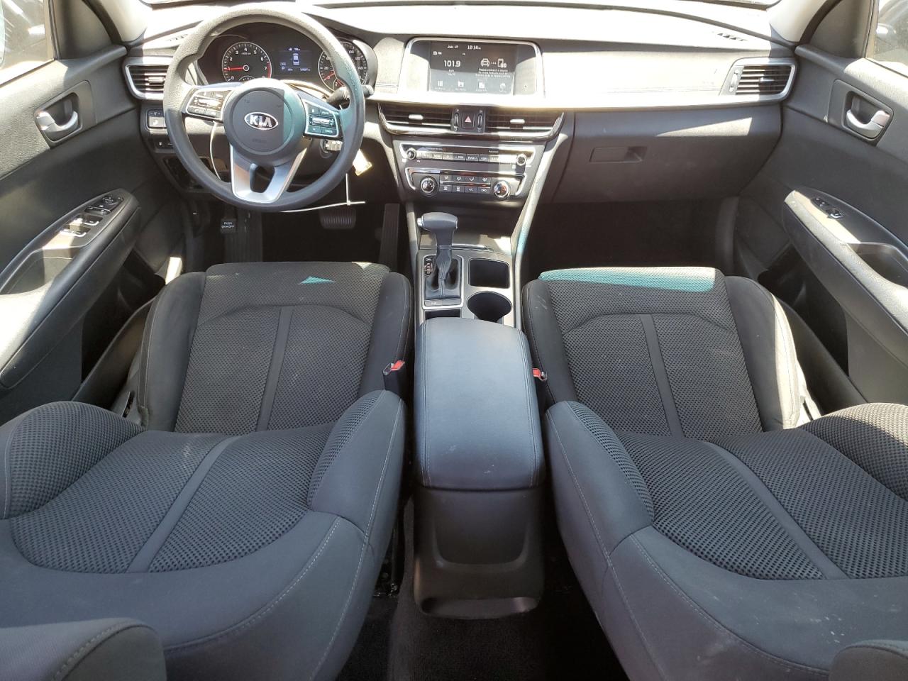 5XXGT4L3XLG393429 2020 Kia Optima Lx