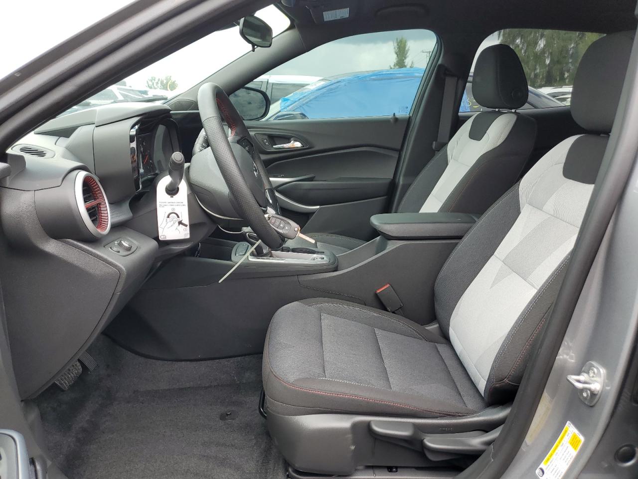 KL77LGE29RC224160 2024 Chevrolet Trax 1Rs