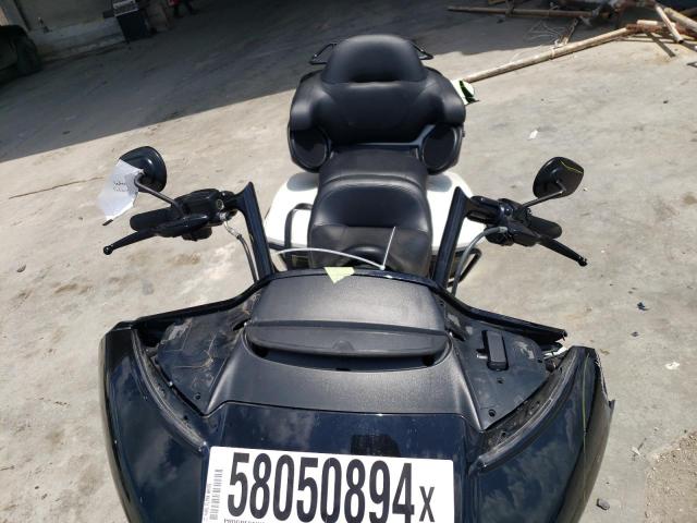 2021 HARLEY-DAVIDSON FLTRK - 1HD1KZF12MB654459