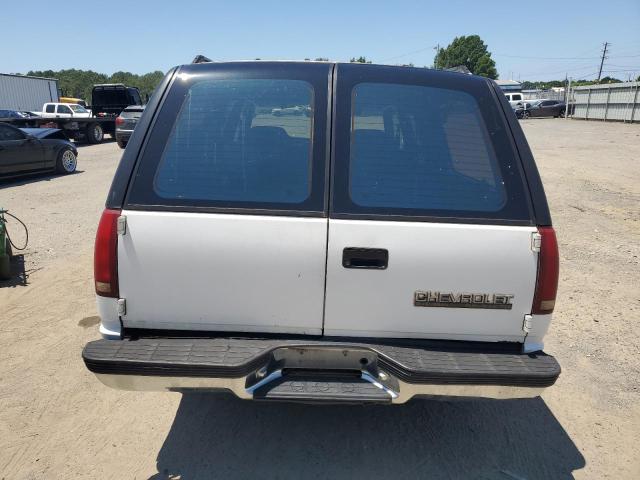 1993 Chevrolet Suburban C1500 VIN: 1GNEC16K7PJ370675 Lot: 58690434