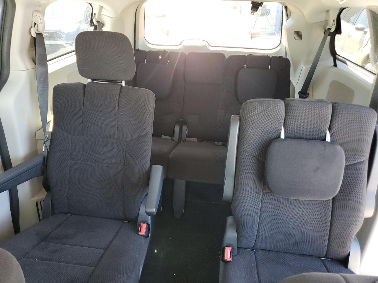 2C4RDGCG3ER146919 2014 Dodge Grand Caravan Sxt