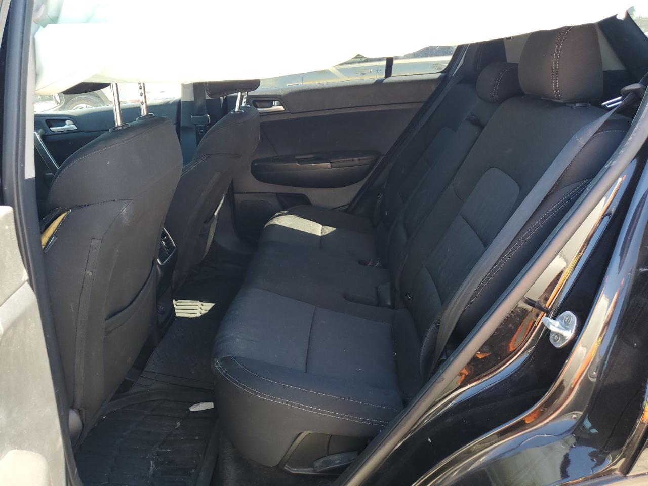 KNDPM3AC1H7136704 2017 Kia Sportage Lx