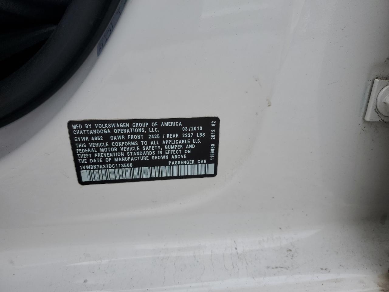 1VWBN7A37DC113568 2013 Volkswagen Passat Se