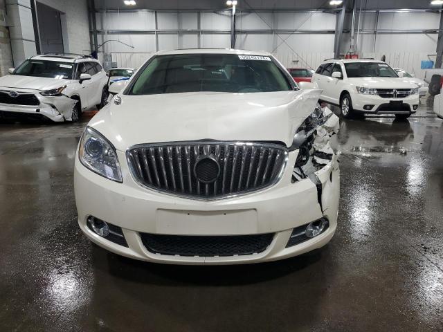 VIN 1G4PS5SK3D4105002 2013 Buick Verano no.5