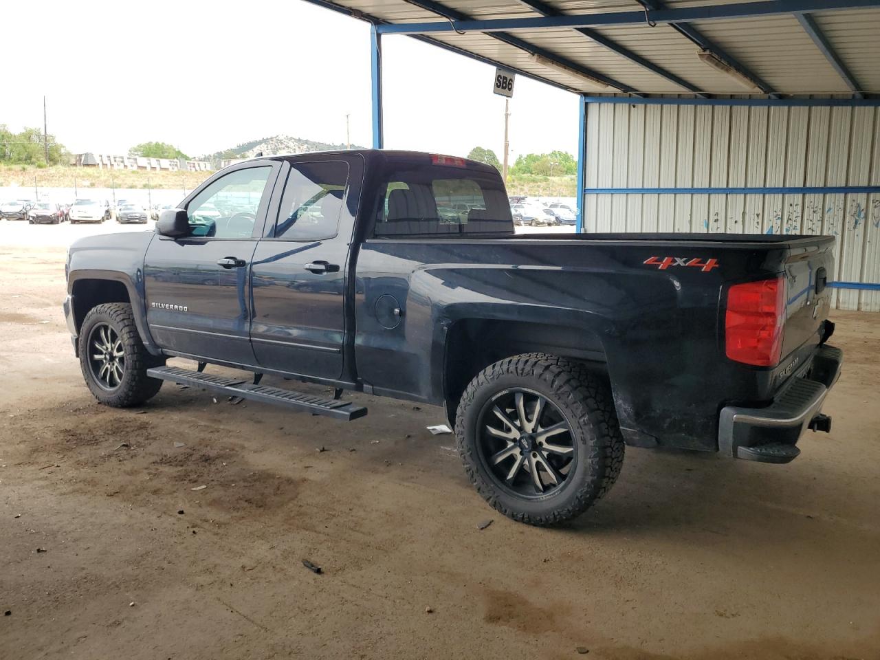 1GCVKREHXJZ276914 2018 Chevrolet Silverado K1500 Lt