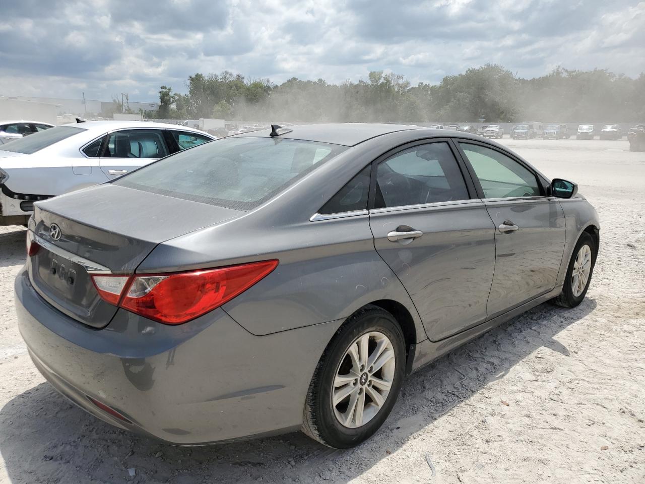 5NPEB4AC4DH695365 2013 Hyundai Sonata Gls