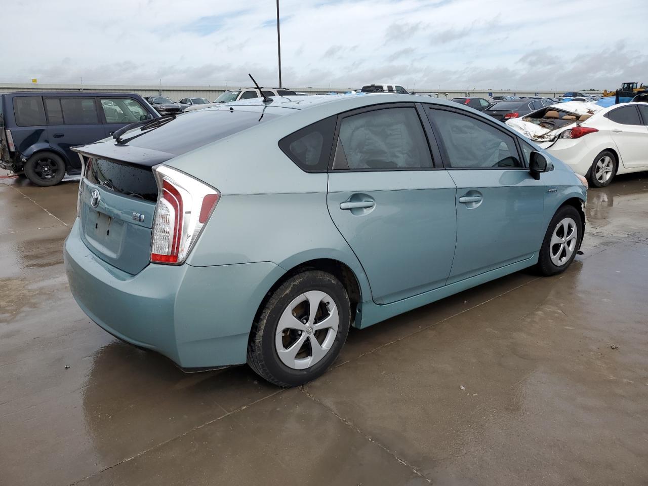 JTDKN3DU1F1926810 2015 Toyota Prius