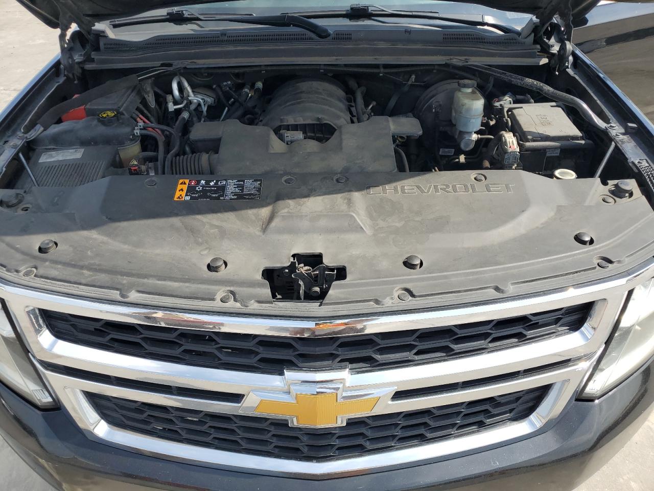 2019 Chevrolet Suburban K1500 Lt vin: 1GNSKHKCXKR187939