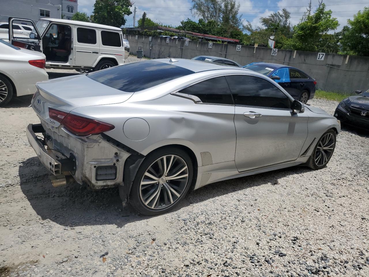 2017 Infiniti Q60 Premium vin: JN1EV7EKXHM361334