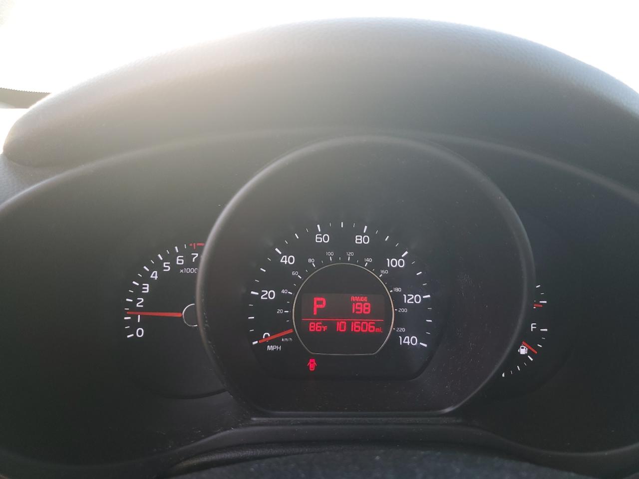 KNDJN2A27H7412369 2017 Kia Soul