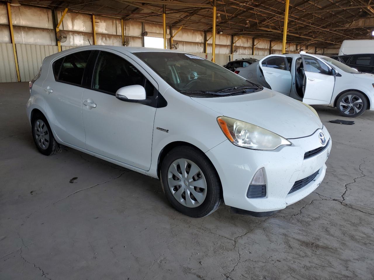 2012 Toyota Prius C vin: JTDKDTB3XC1002262