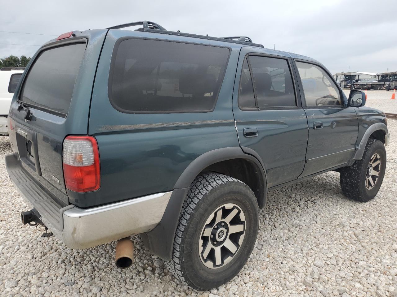 JT3HN86R3W0133308 1998 Toyota 4Runner Sr5