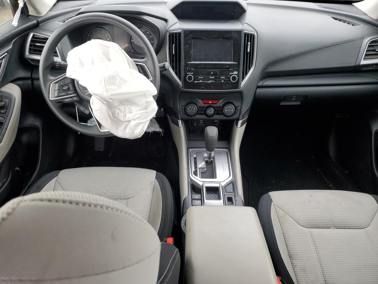 JF2SKAAC5NH469242 2022 Subaru Forester