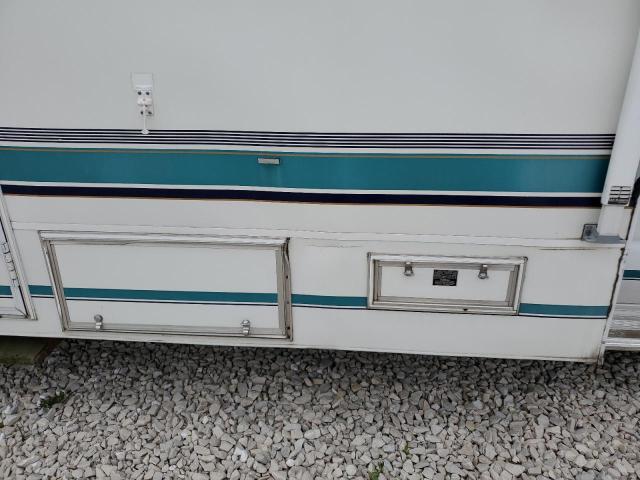 1996 Ford Econoline E350 Cutaway Van VIN: 1FDKE30G1THB16303 Lot: 59749044