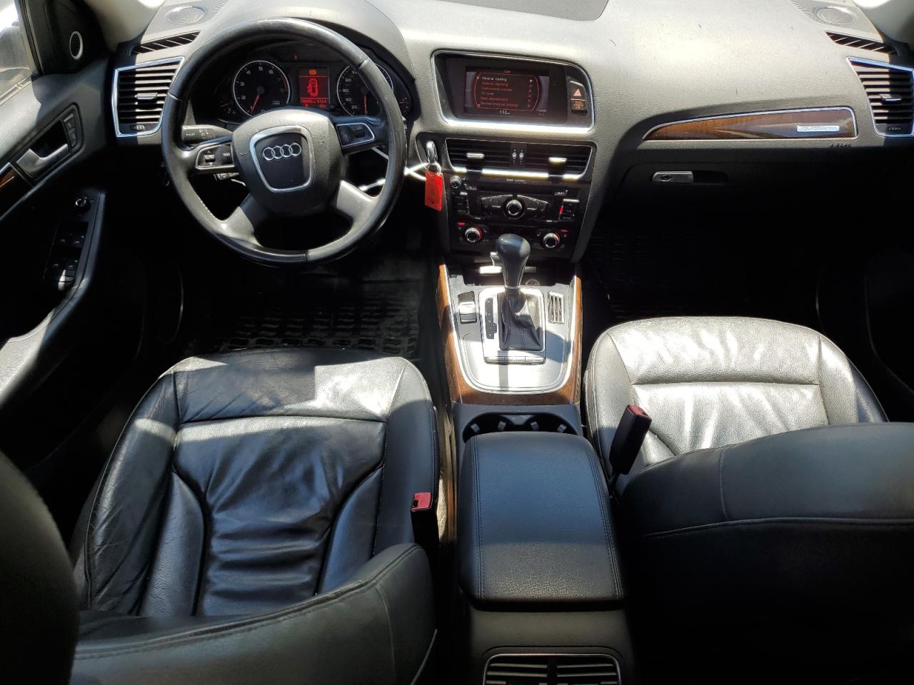 WA1LFAFP4BA033242 2011 Audi Q5 Premium Plus