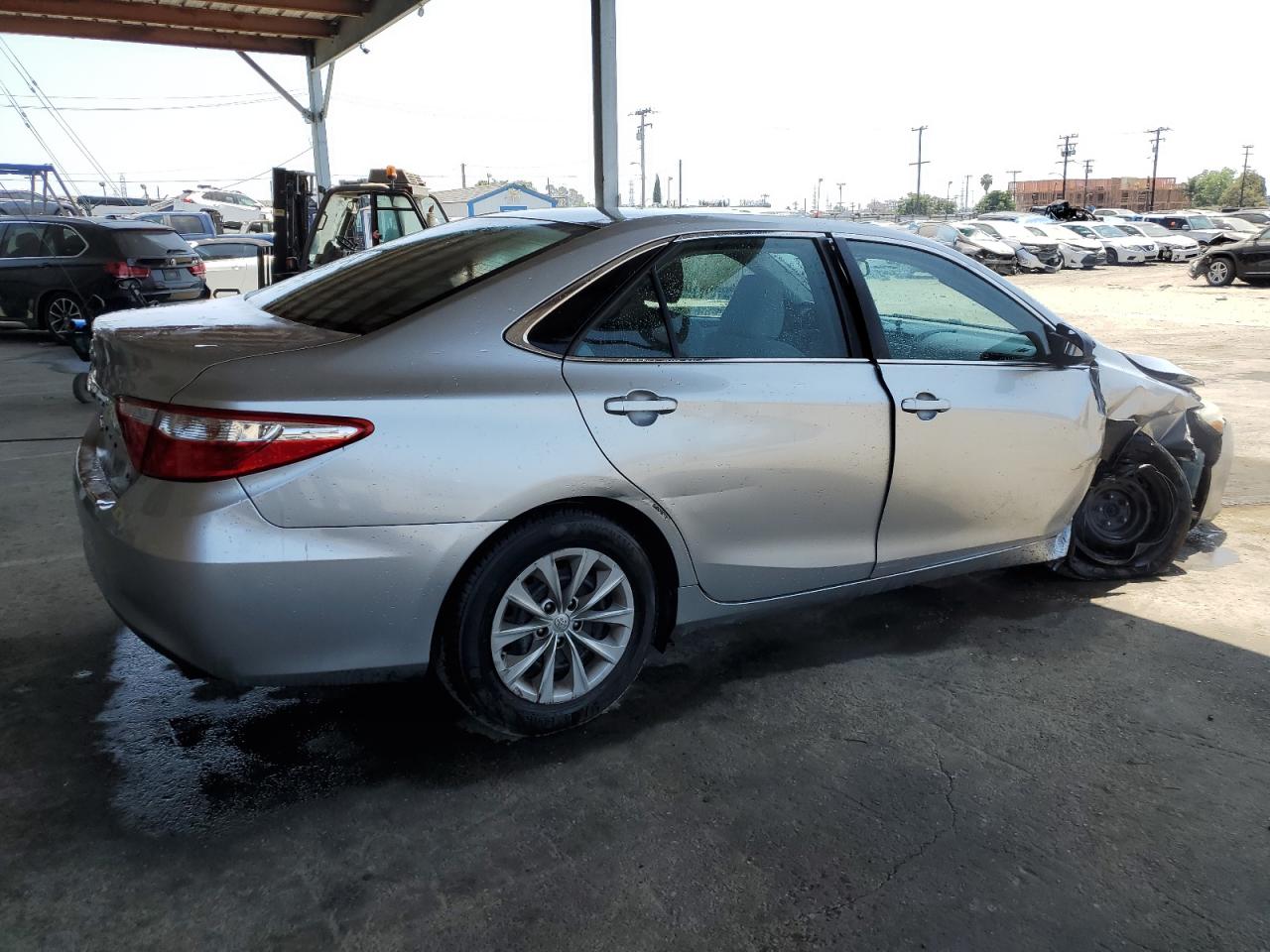 2015 Toyota Camry Le vin: 4T1BF1FKXFU108774