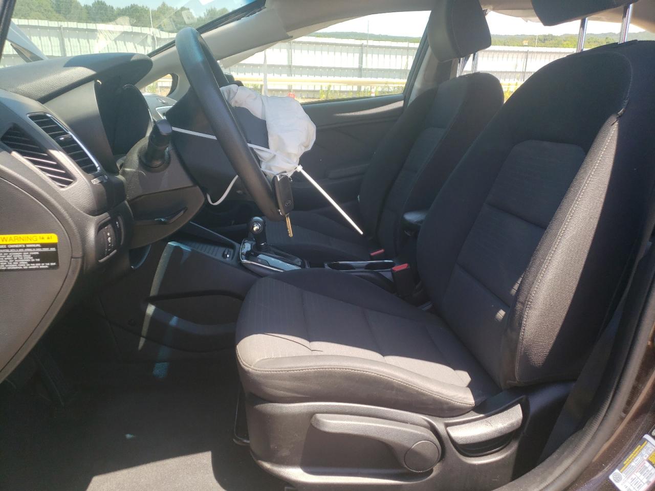 3KPFL4A77JE226646 2018 Kia Forte Lx