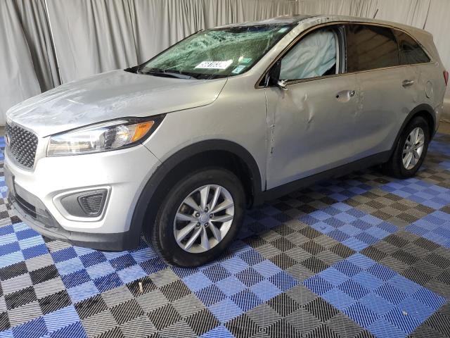 VIN 5XYPG4A34JG352732 2018 KIA Sorento, LX no.1