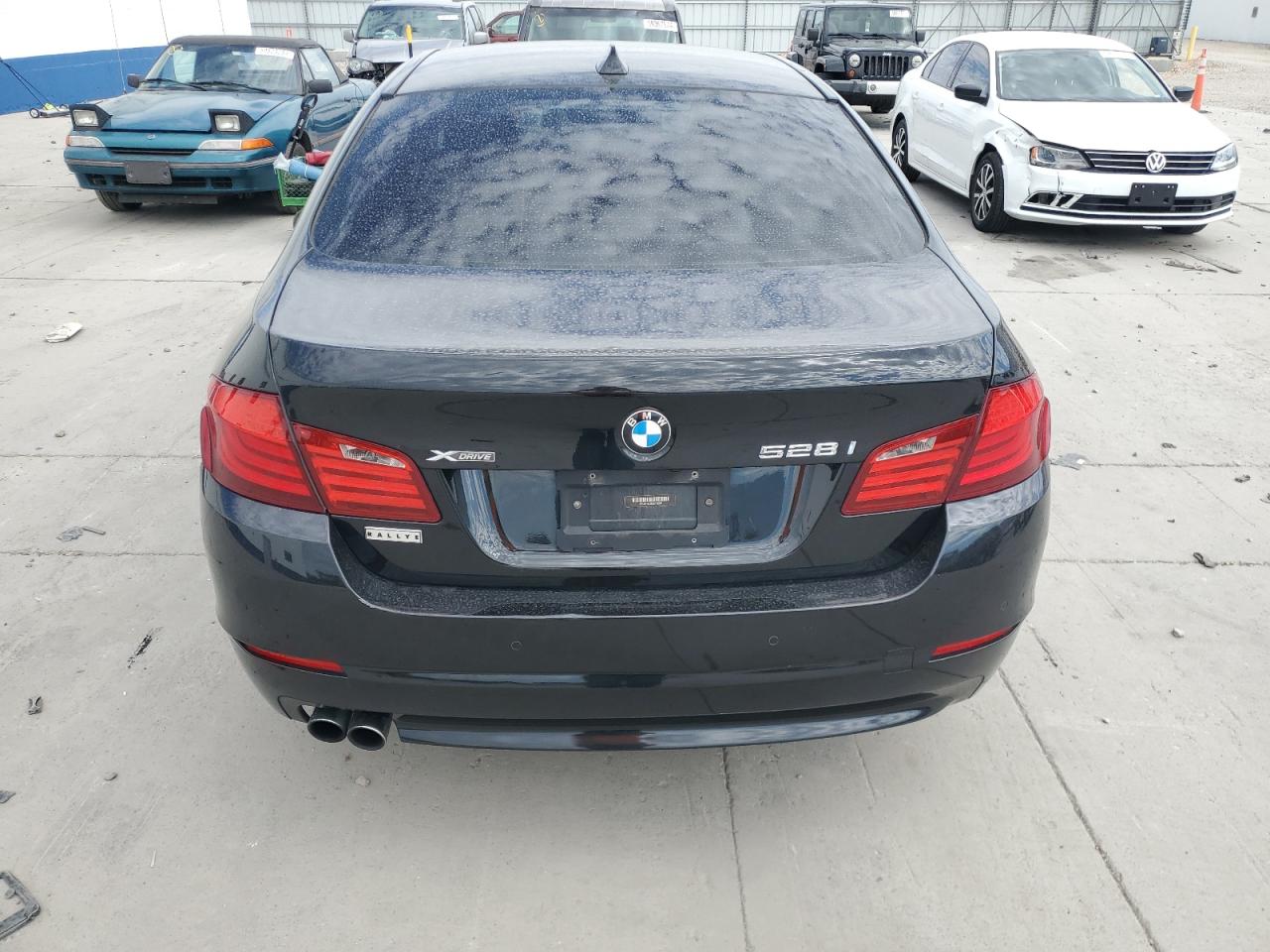 2013 BMW 528 Xi vin: WBAXH5C56DD108209