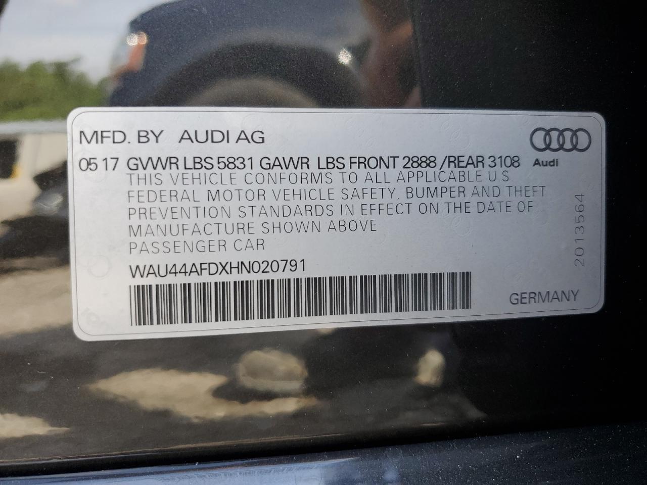 WAU44AFDXHN020791 2017 Audi A8 L Quattro