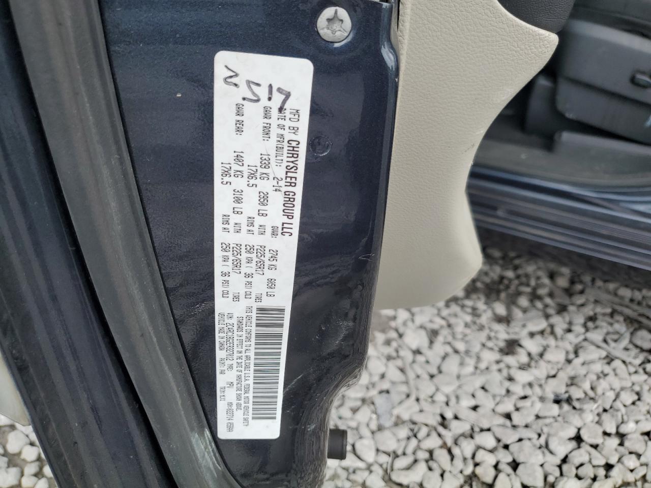 2C4RC1BG2ER327012 2014 Chrysler Town & Country Touring