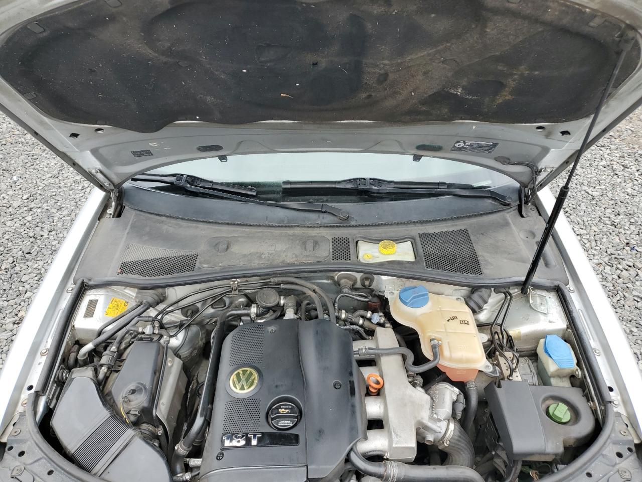 WVWPD63B83P197207 2003 Volkswagen Passat Gls